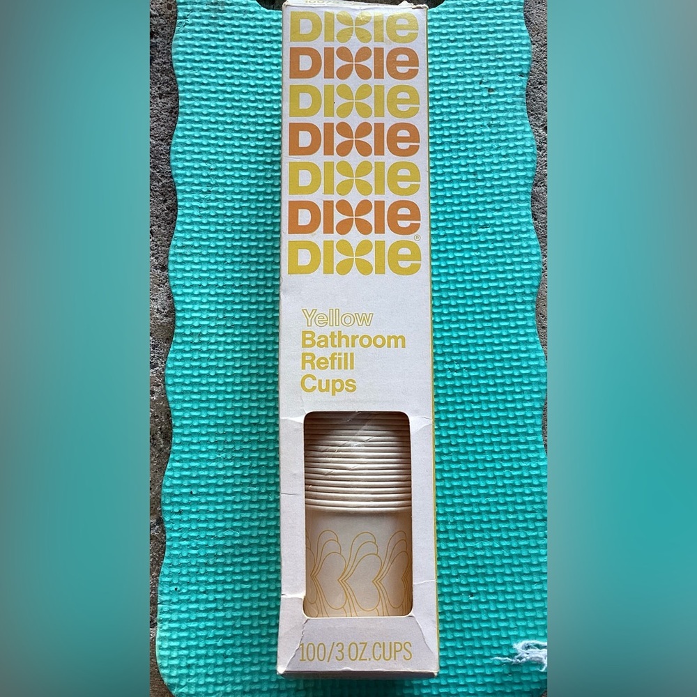 Vintage Dixie Yellow Disposable Everyday Paper Refill Cups 3 Oz, About 85